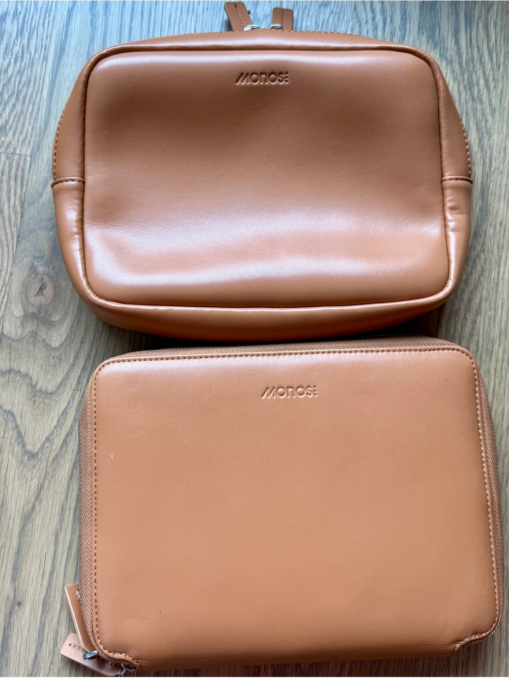 Monos Metro Duffel Saddle Tan with Classic Kit Pouch AND Portfolio Attachments - Picture 7 of 16